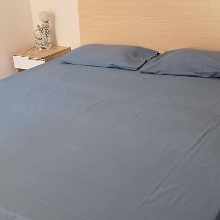 Nayuha Apt B Flic-en-Flacq 外观 照片