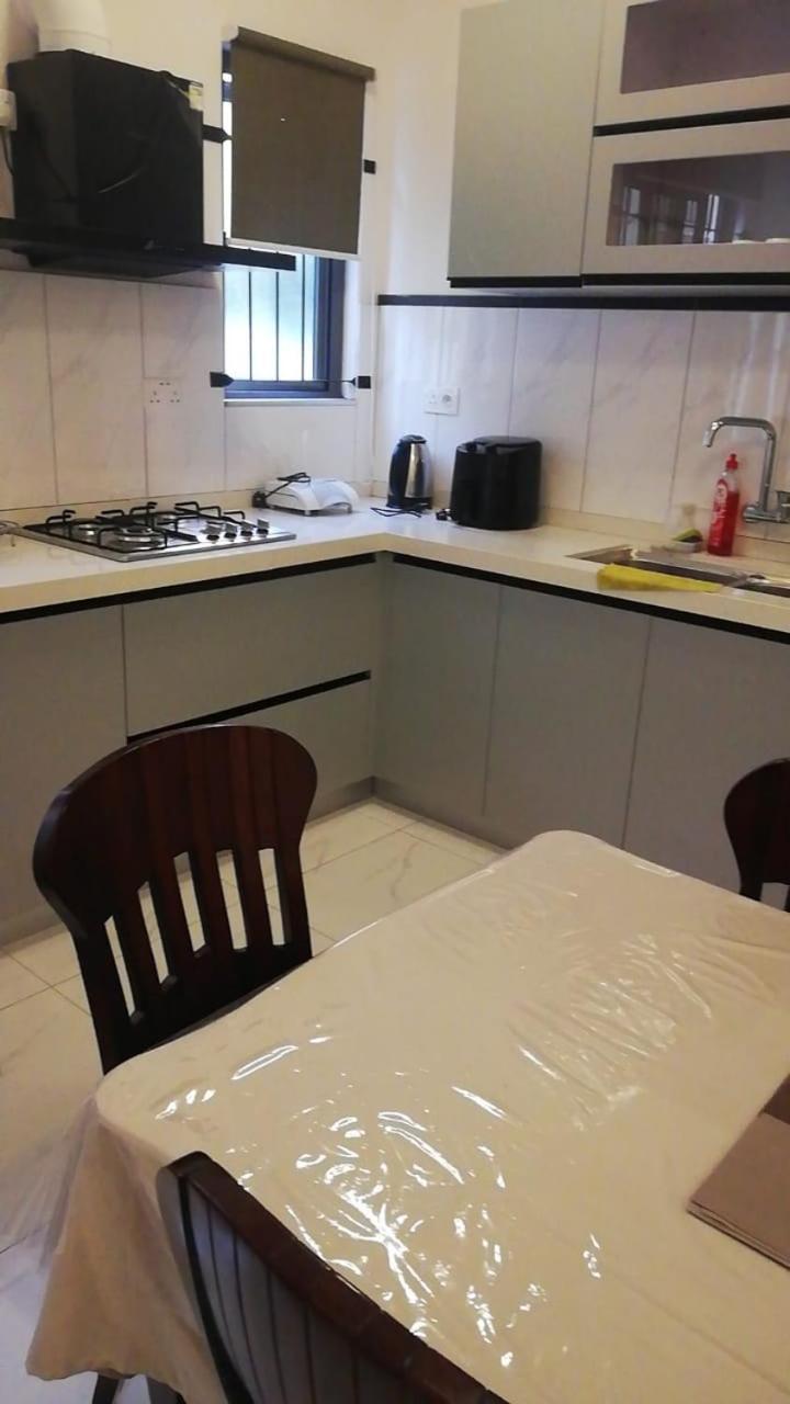 Nayuha Apt B Flic-en-Flacq 外观 照片